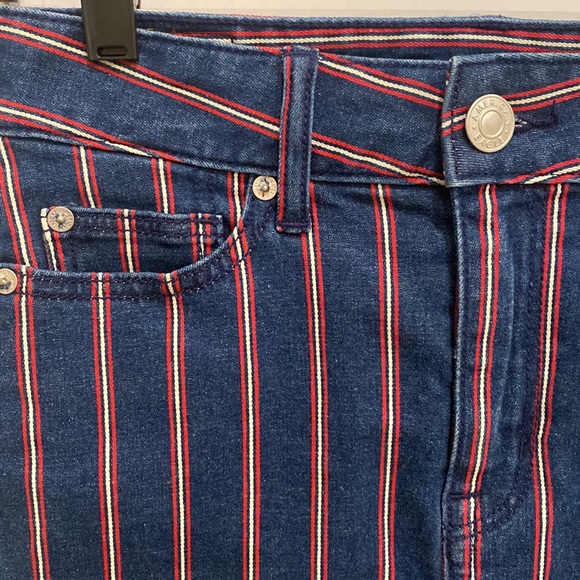 American Eagle Jean Skirt-Red & White striped. NWT - Picture 8 of 8